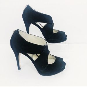 Micheal Kors Black Peep Toe Heel Size 7